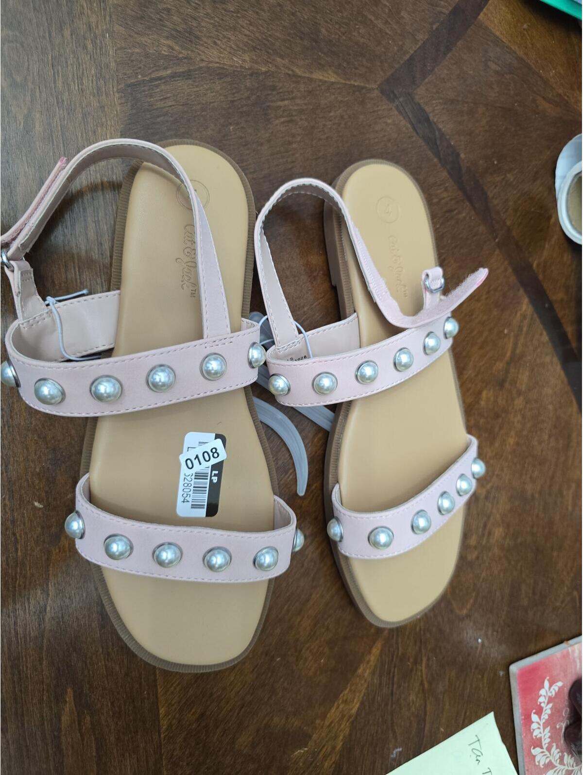 Size 4 Brand New Girl Sandals From Target Item 108 Bin 12